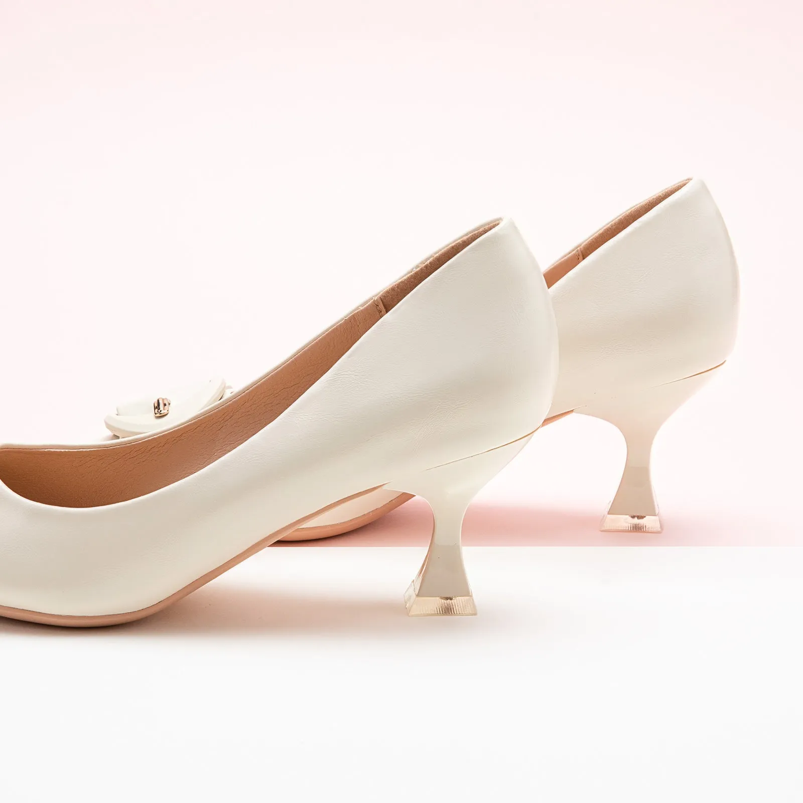 C Buckle Pumps (Olivia) White